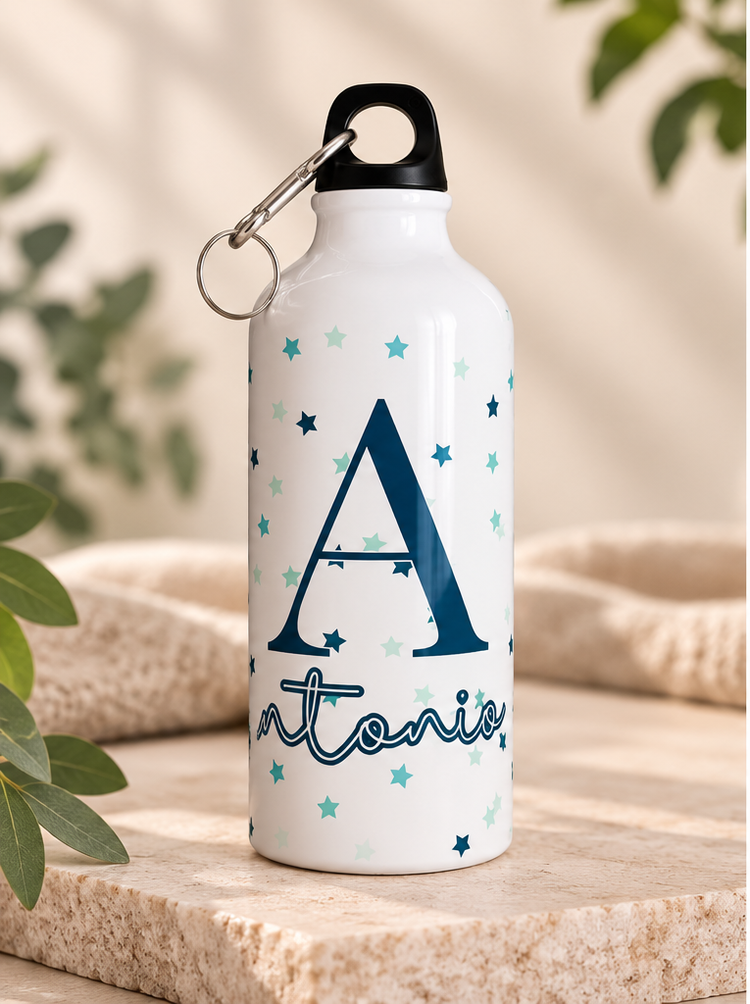 Botella personalizada 600 ml, modelo Estrellas azules