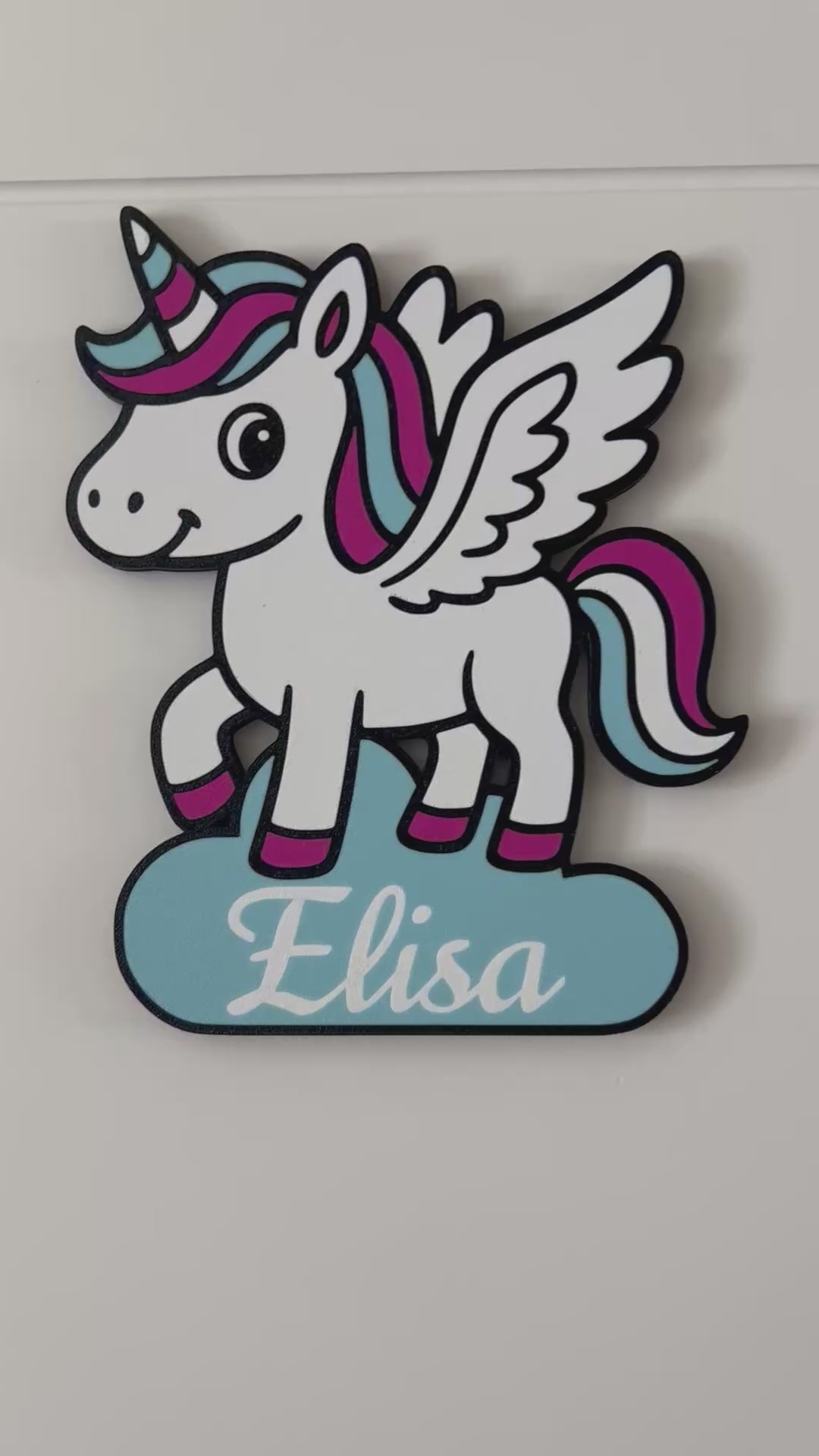 Vídeo del unicornio alado con nombre personalizado